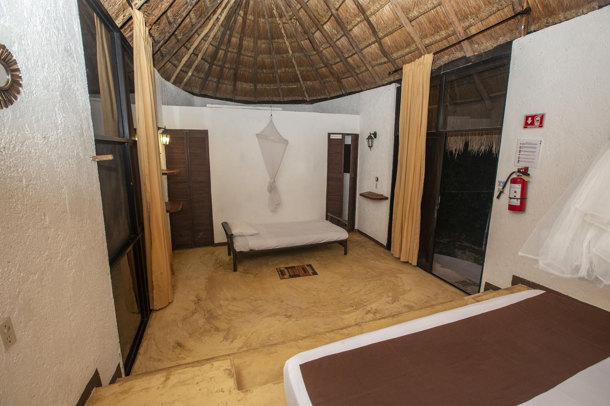 Jolie Jungle Eco Hotel (Adults Only) Leona Vicario エクステリア 写真
