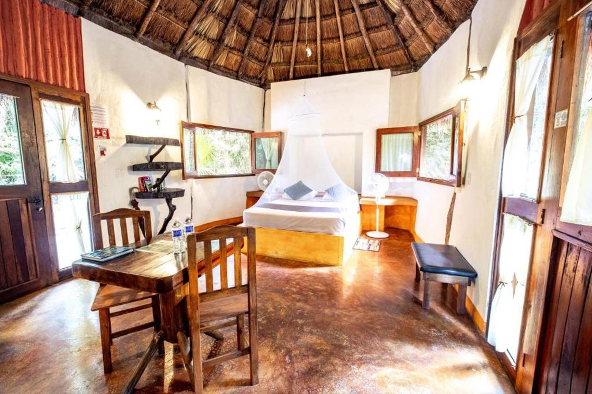 Jolie Jungle Eco Hotel (Adults Only) Leona Vicario エクステリア 写真