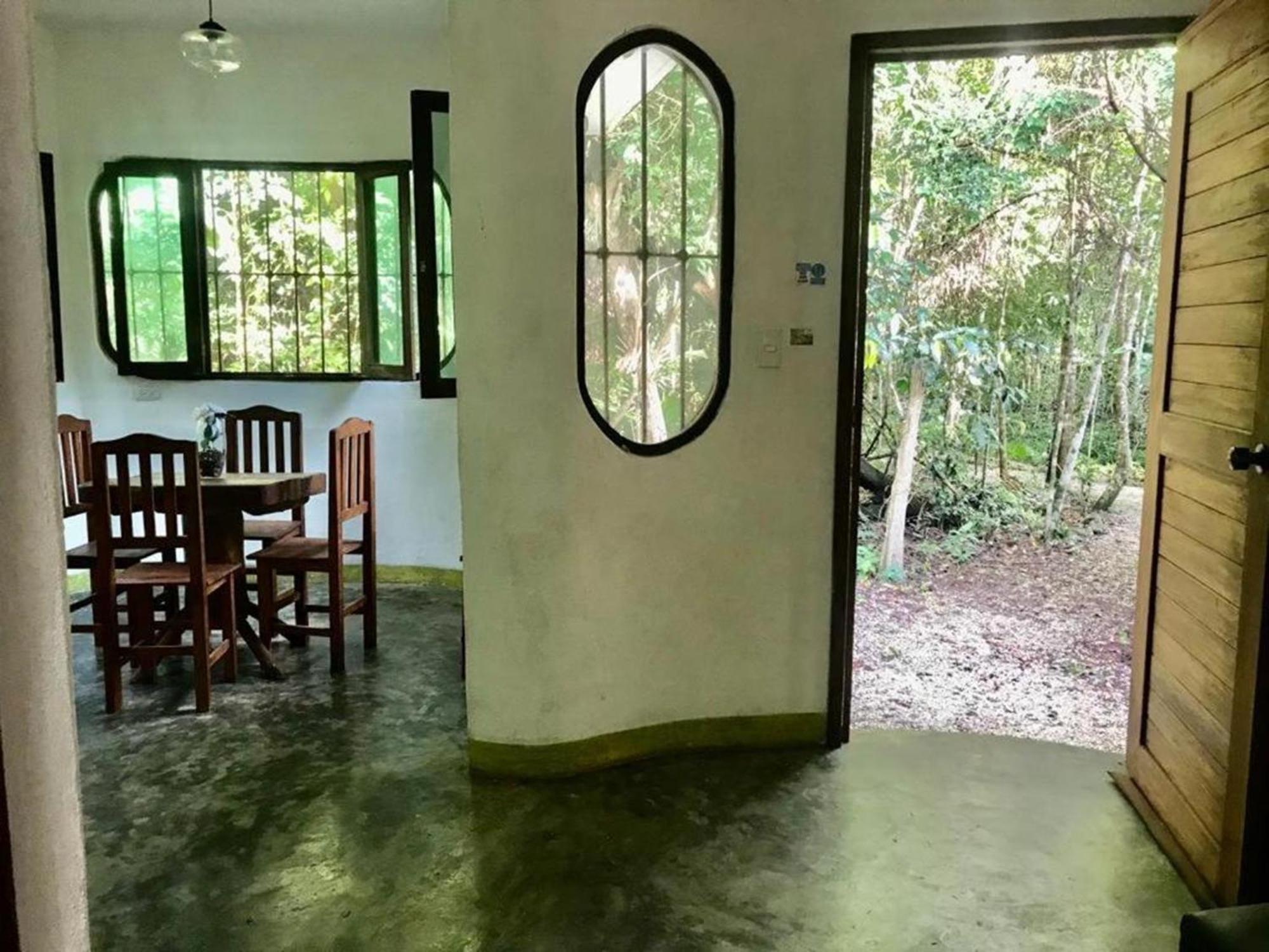 Jolie Jungle Eco Hotel (Adults Only) Leona Vicario エクステリア 写真